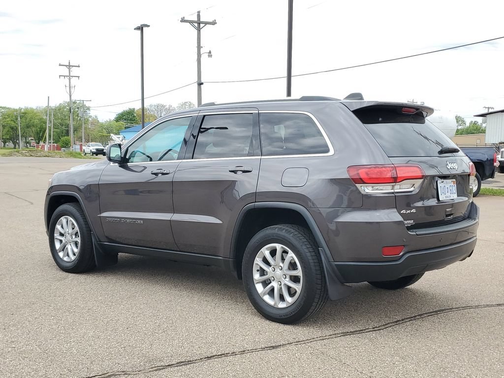 Used 2021 Jeep Grand Cherokee Laredo AWD/4WD image 5