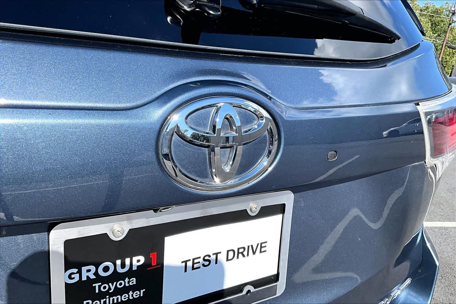 Used 2016 Toyota Highlander XLE AWD/4WD image 31