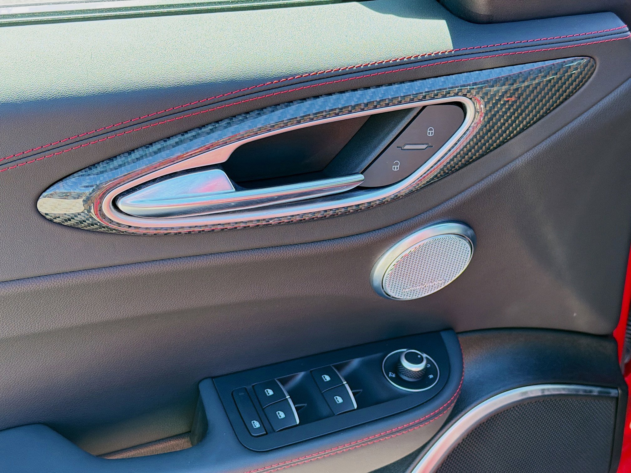 Used 2023 Alfa Romeo Giulia Estrema image 22