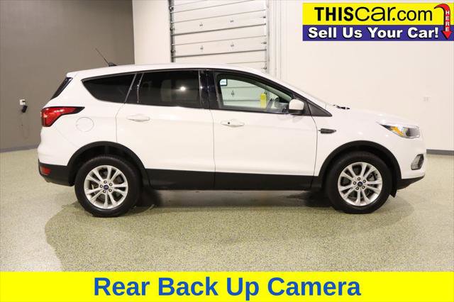 Used 2019 Ford Escape SE image 8
