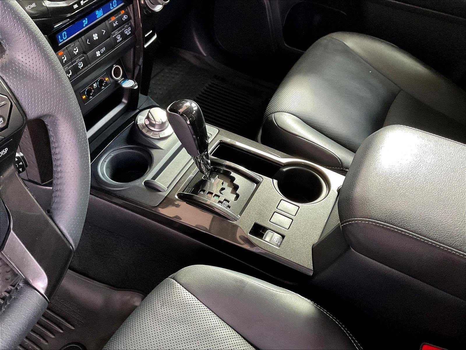 Used 2019 Toyota 4Runner Limited AWD/4WD image 18