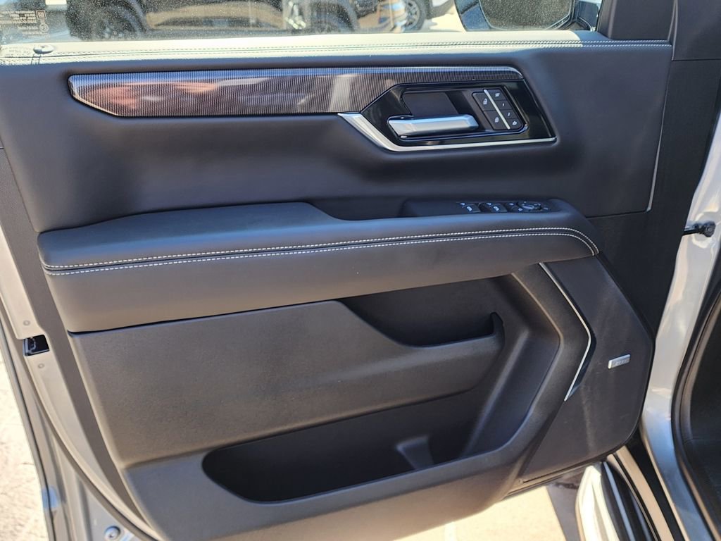 New 2026 GMC Yukon XL Elevation image 12