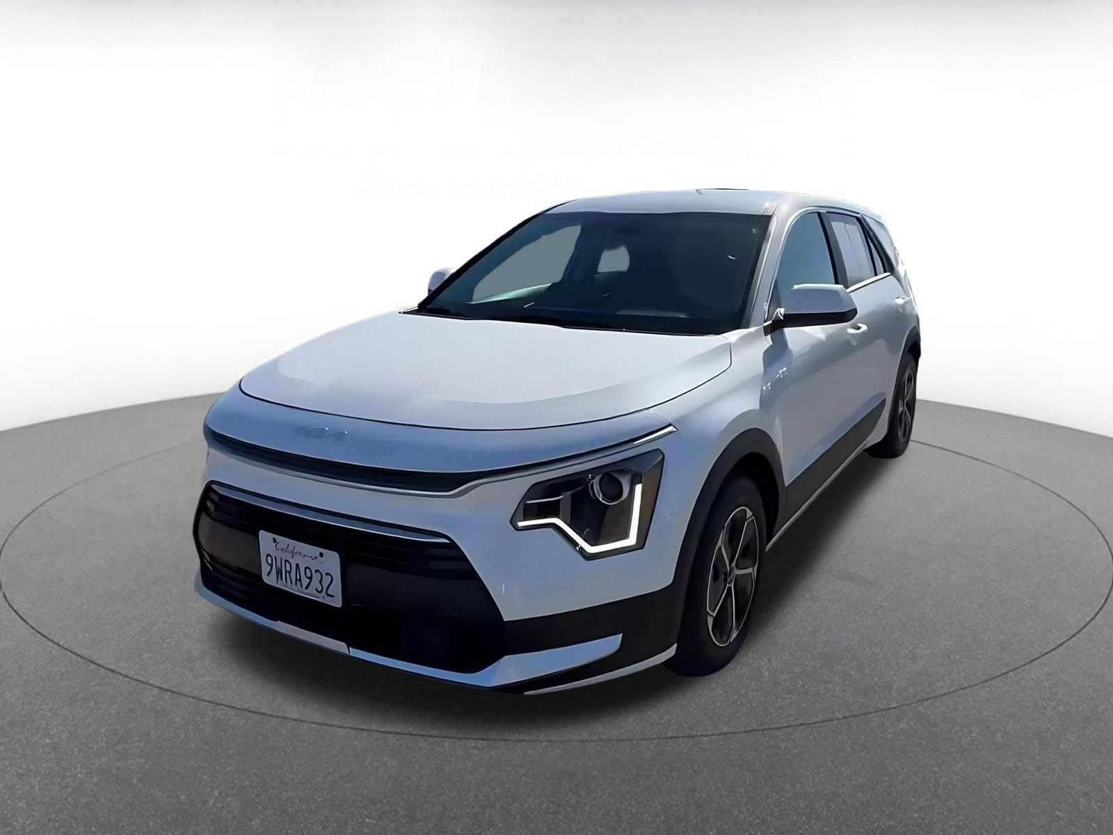 Used 2026 Kia Niro LX FWD image 7