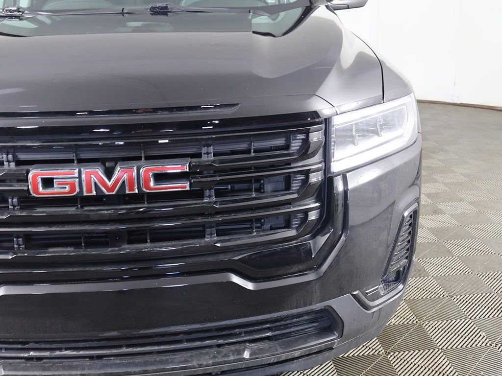 Used 2023 GMC Acadia SLT w/ Elevation Edition image 17