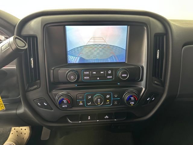 Used 2018 Chevrolet Silverado 1500 LT w/ All Star Edition AWD/4WD image 22