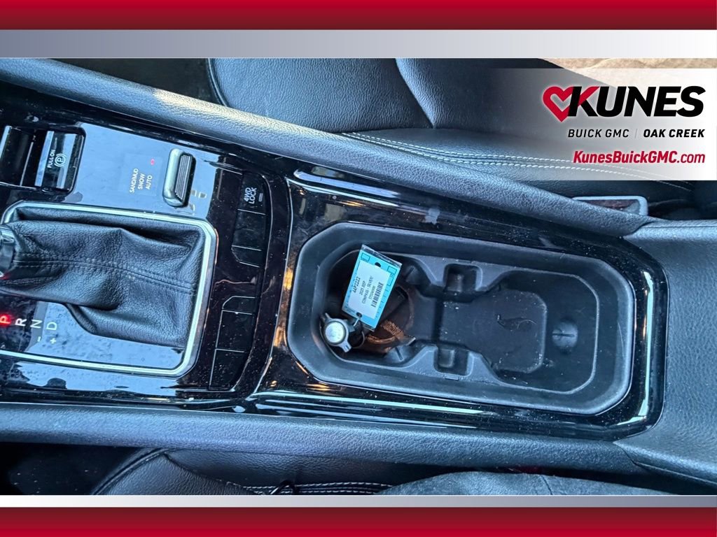 Used 2025 Jeep Compass Limited image 22