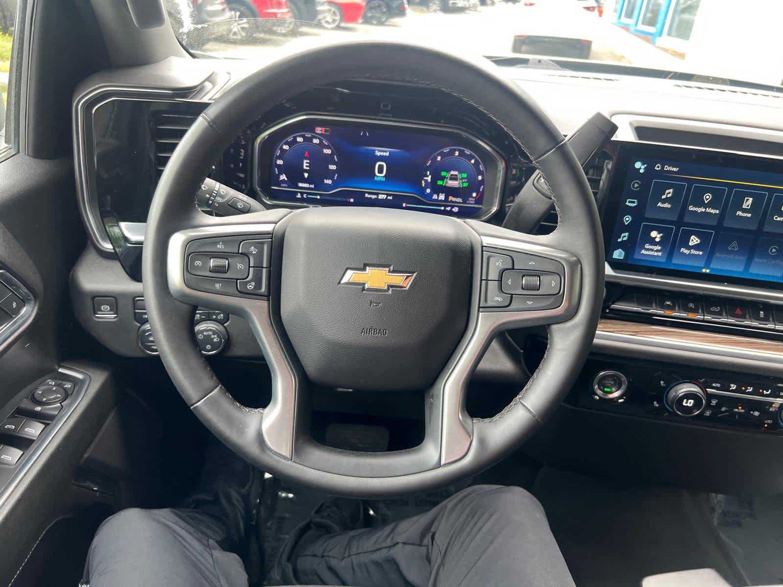 Certified 2024 Chevrolet Silverado 1500 LT AWD/4WD image 16