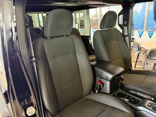 Used 2021 Jeep Wrangler Unlimited Sport image 34