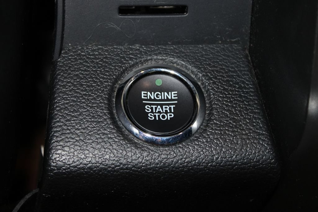 Used 2019 Ford Expedition XLT w/ Equipment Group 201A AWD/4WD image 42