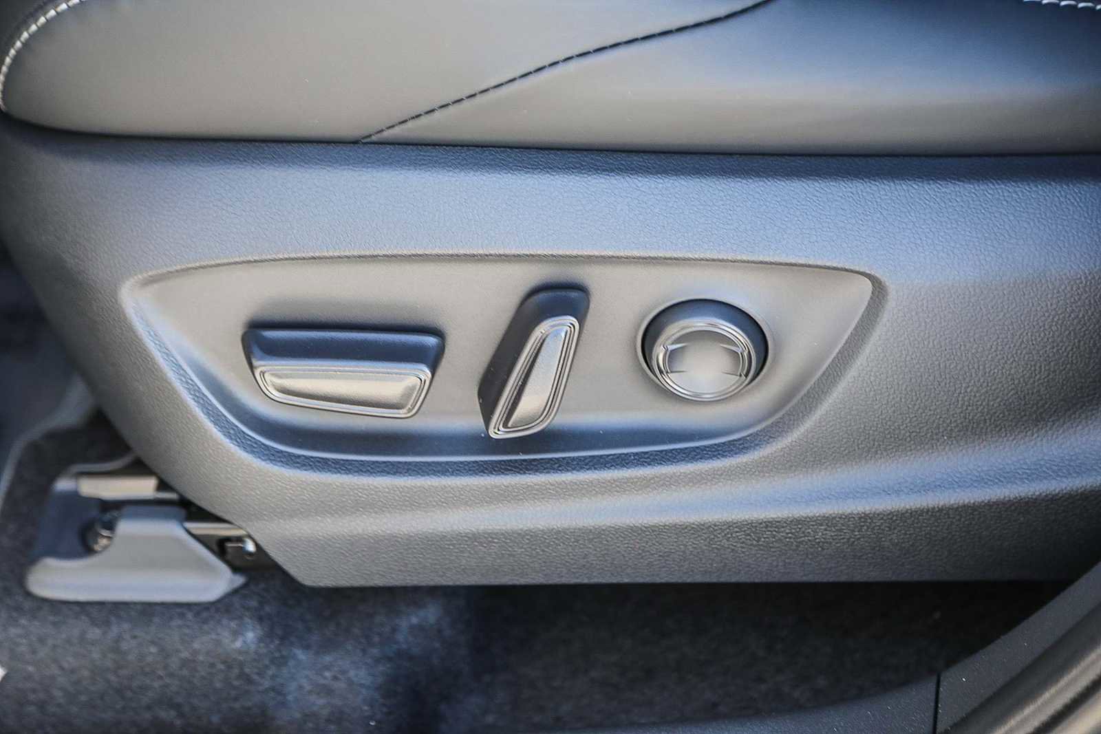 Used 2026 Toyota bZ Limited image 21