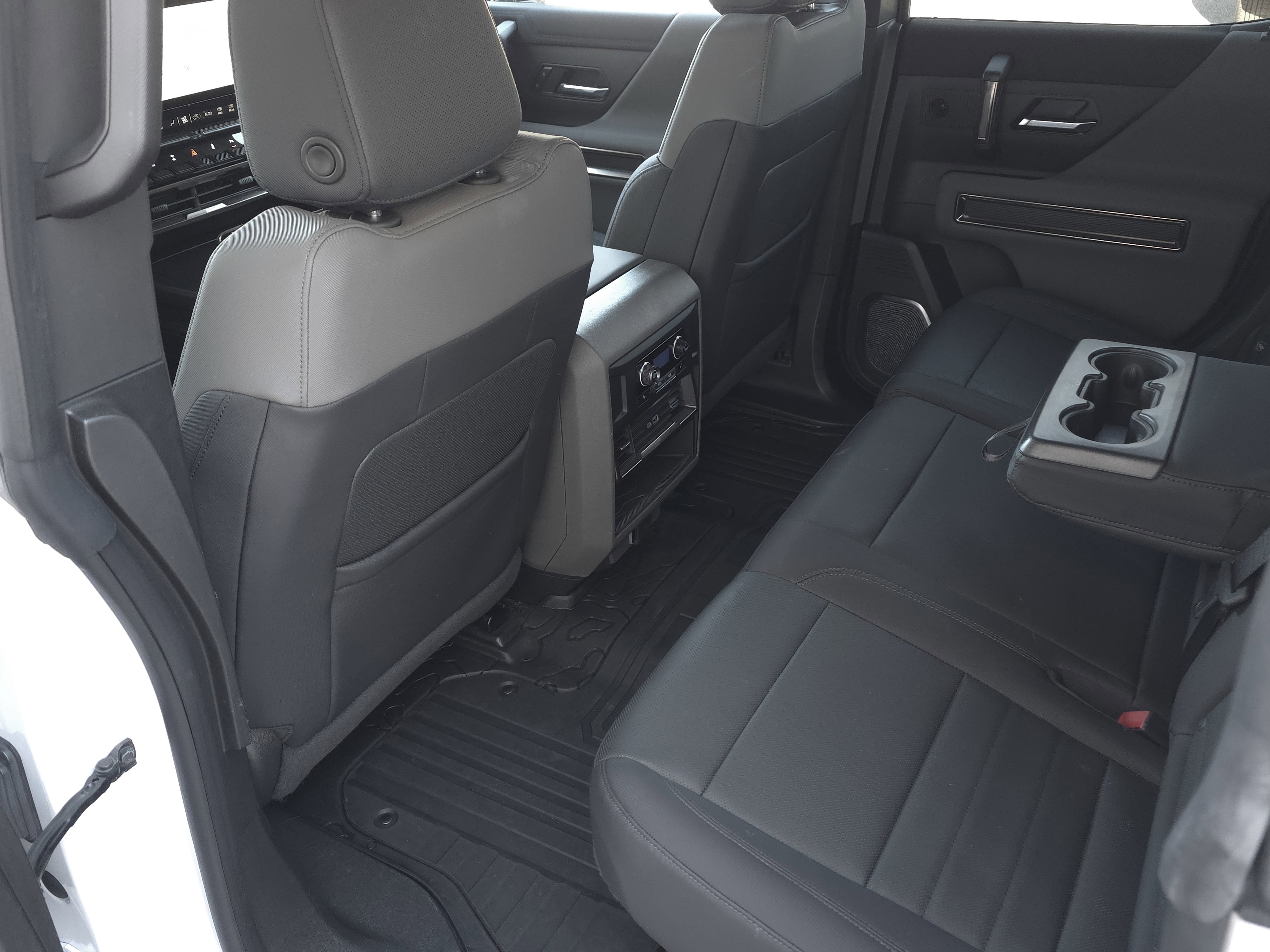 Used 2025 GMC Hummer EV 3X w/ Battery Pack, 24 Module Pack image 31