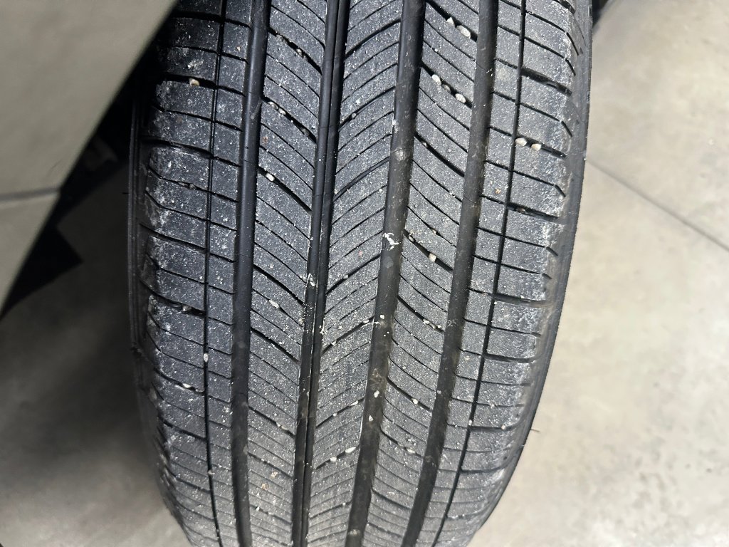 Certified 2024 Chevrolet Equinox LT w/ LPO, Floor Liner Package image 37