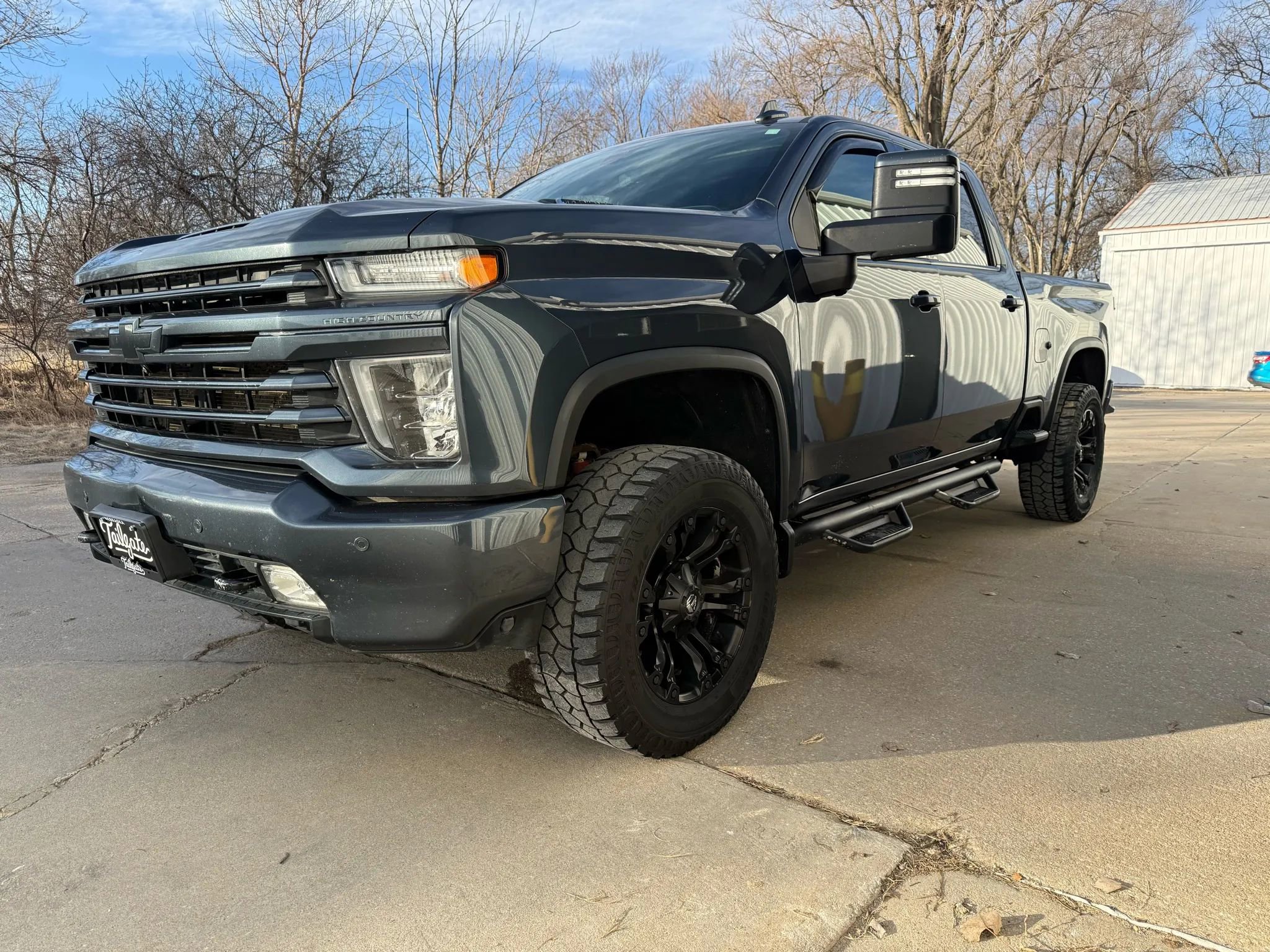 Used 2020 Chevrolet Silverado 2500 High Country w/ Technology Package image 4