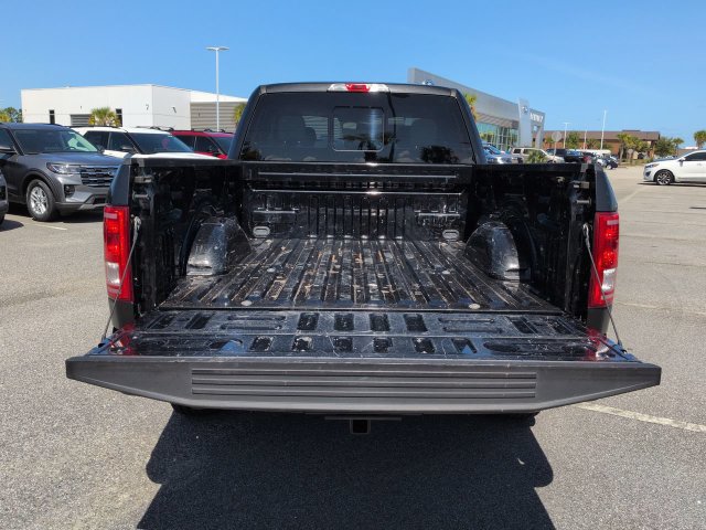 Used 2015 Ford F150 XL w/ Equipment Group 101A Mid AWD/4WD image 13