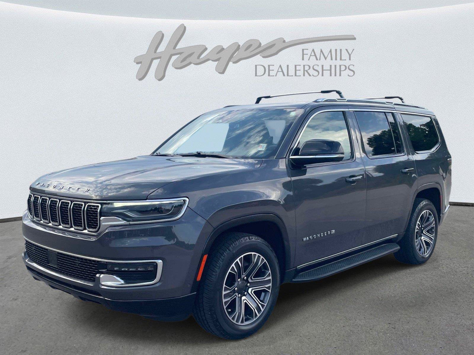 Used 2024 Jeep Wagoneer 4WD w/ Premium Group I image 7