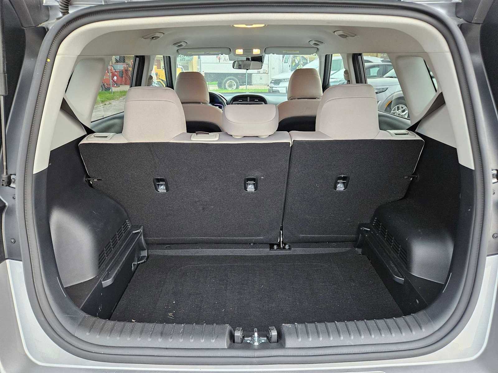 Certified 2025 Kia Soul LX FWD image 34