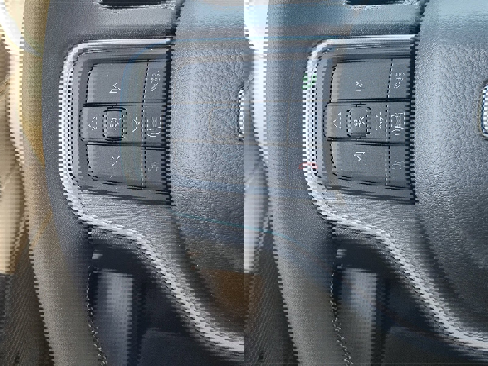 New 2025 Jeep Wagoneer 4WD image 27