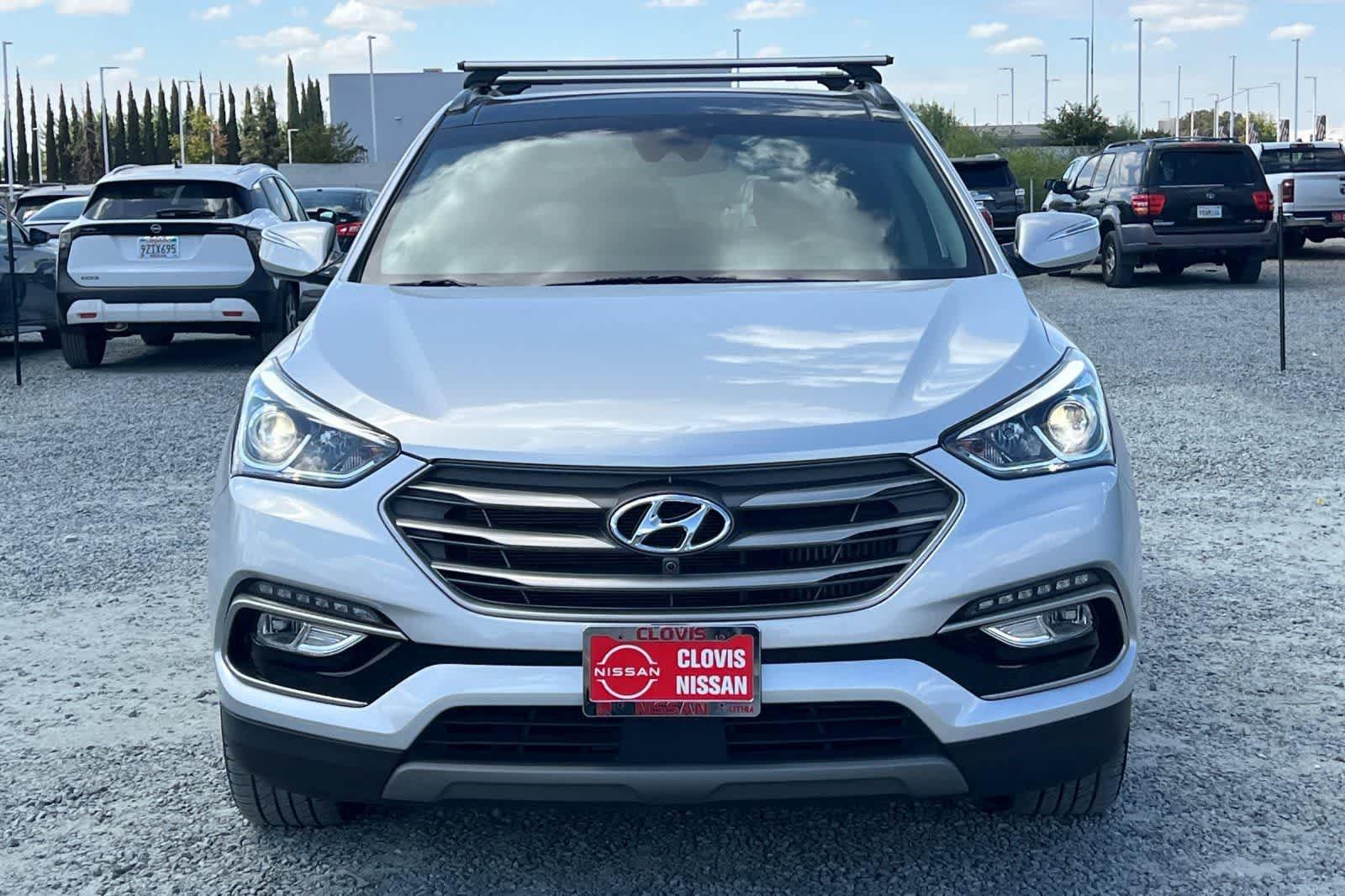 Used 2018 Hyundai Santa Fe Sport w/ 2.0T Ultimate Tech Package 05 FWD image 11