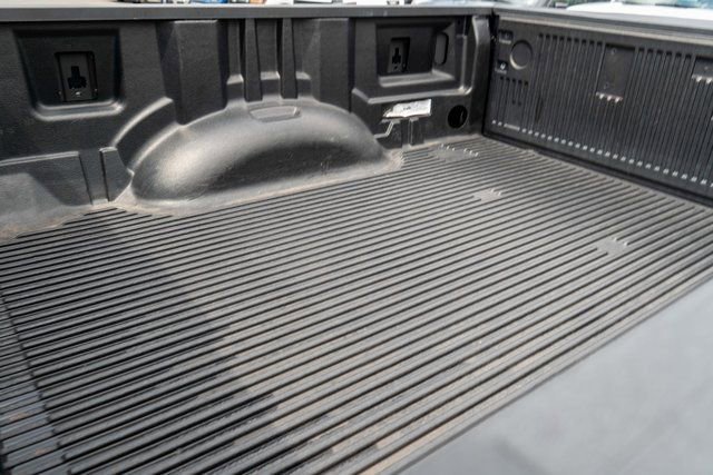 Used 2018 Ford F250 XLT AWD/4WD image 9