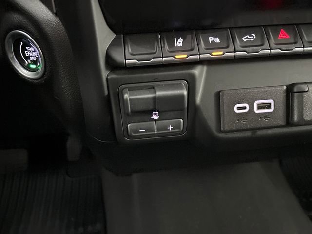 Used 2024 Chevrolet Silverado 2500 Custom w/ Custom Value Package image 52