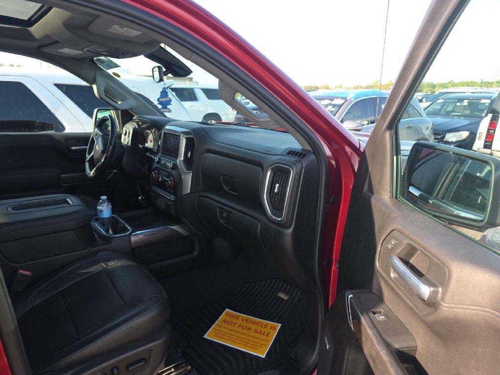 Used 2020 Chevrolet Silverado 1500 LTZ w/ LTZ Premium Package RWD image 16