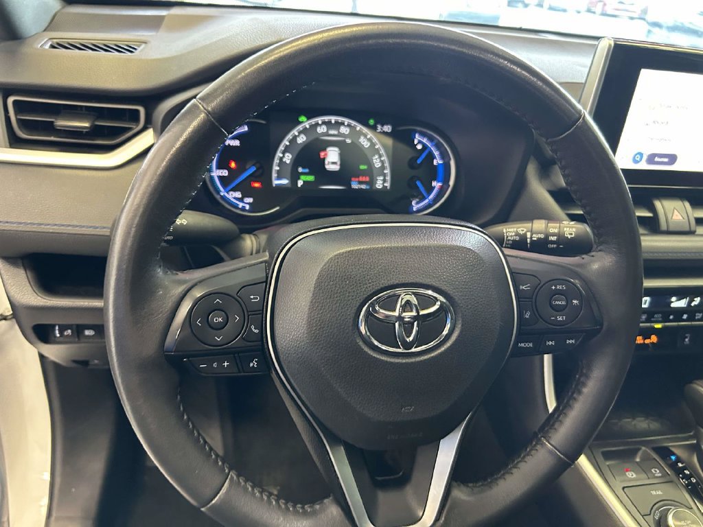 Certified 2024 Toyota RAV4 SE w/ Convenience Package AWD/4WD image 19
