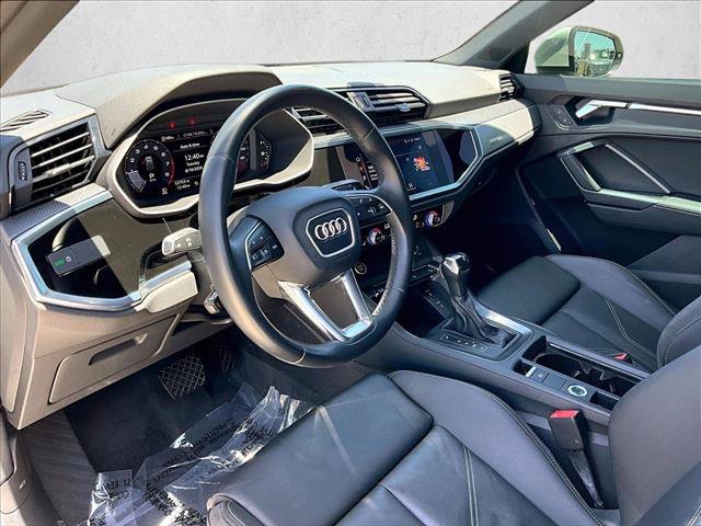 Used 2022 Audi Q3 2.0T Premium AWD/4WD image 12