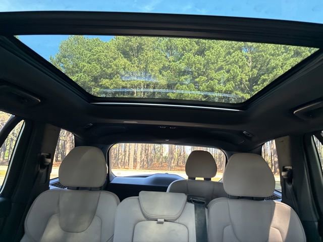 New 2026 Volvo XC90 B6 Plus w/ Protection Package Premier AWD/4WD image 33
