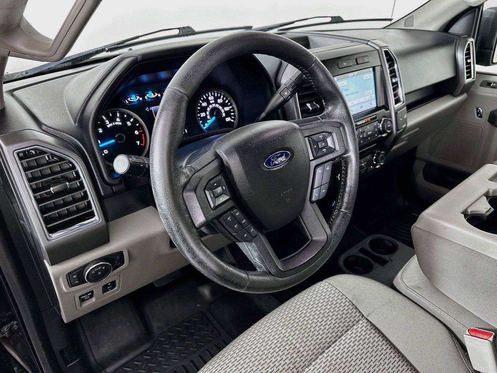 Used 2016 Ford F150 XLT w/ Equipment Group 302A Luxury AWD/4WD image 23