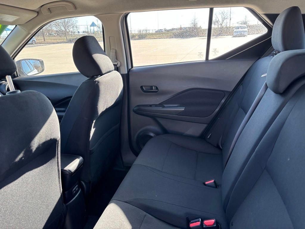Used 2025 Nissan Kicks Play S image 13