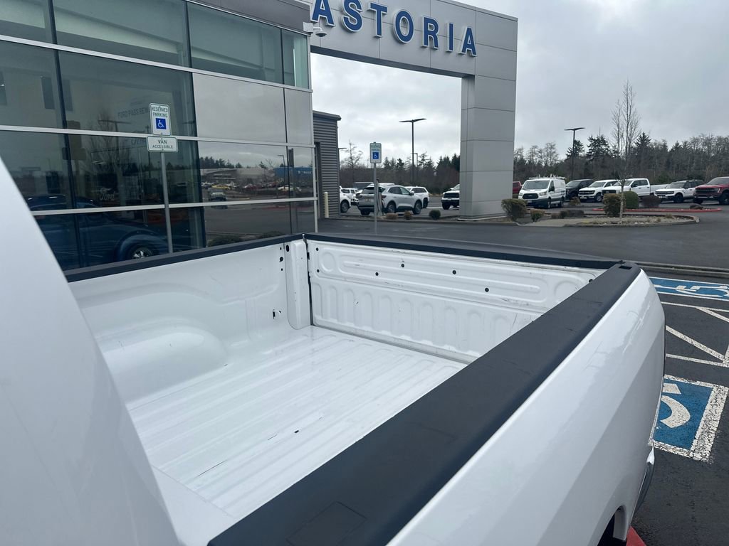 Used 2023 RAM 1500 Classic SLT w/ Trailer & Traction Group image 21