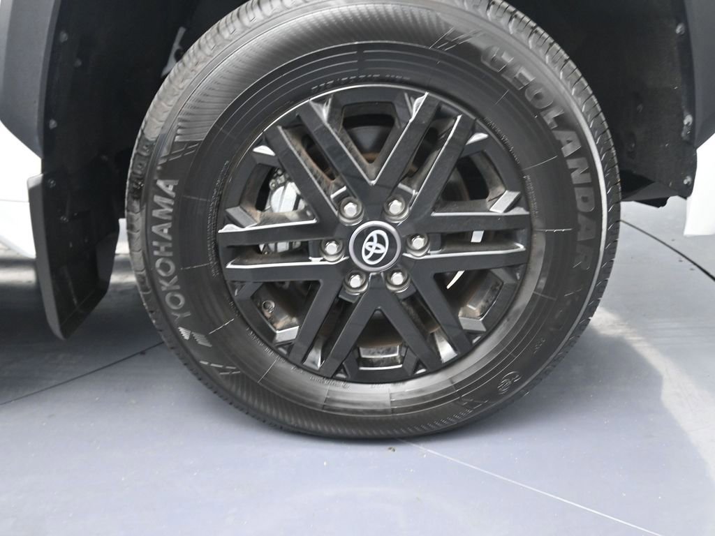 Used 2025 Toyota Tundra SR5 w/ SR5 Convenience Package image 5