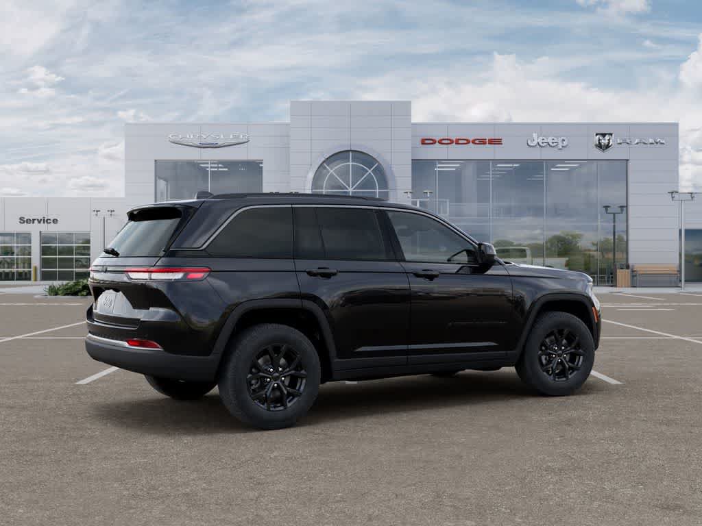 New 2026 Jeep Grand Cherokee Altitude AWD/4WD image 4