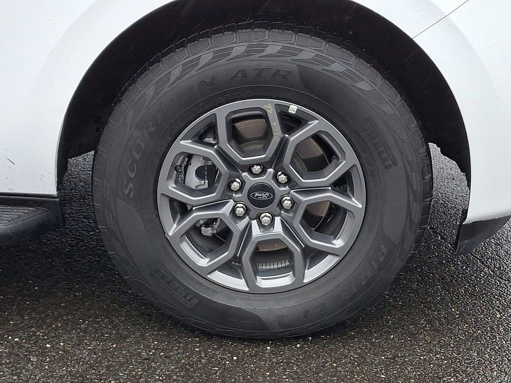 Used 2025 Ford Expedition Max Active RWD image 8