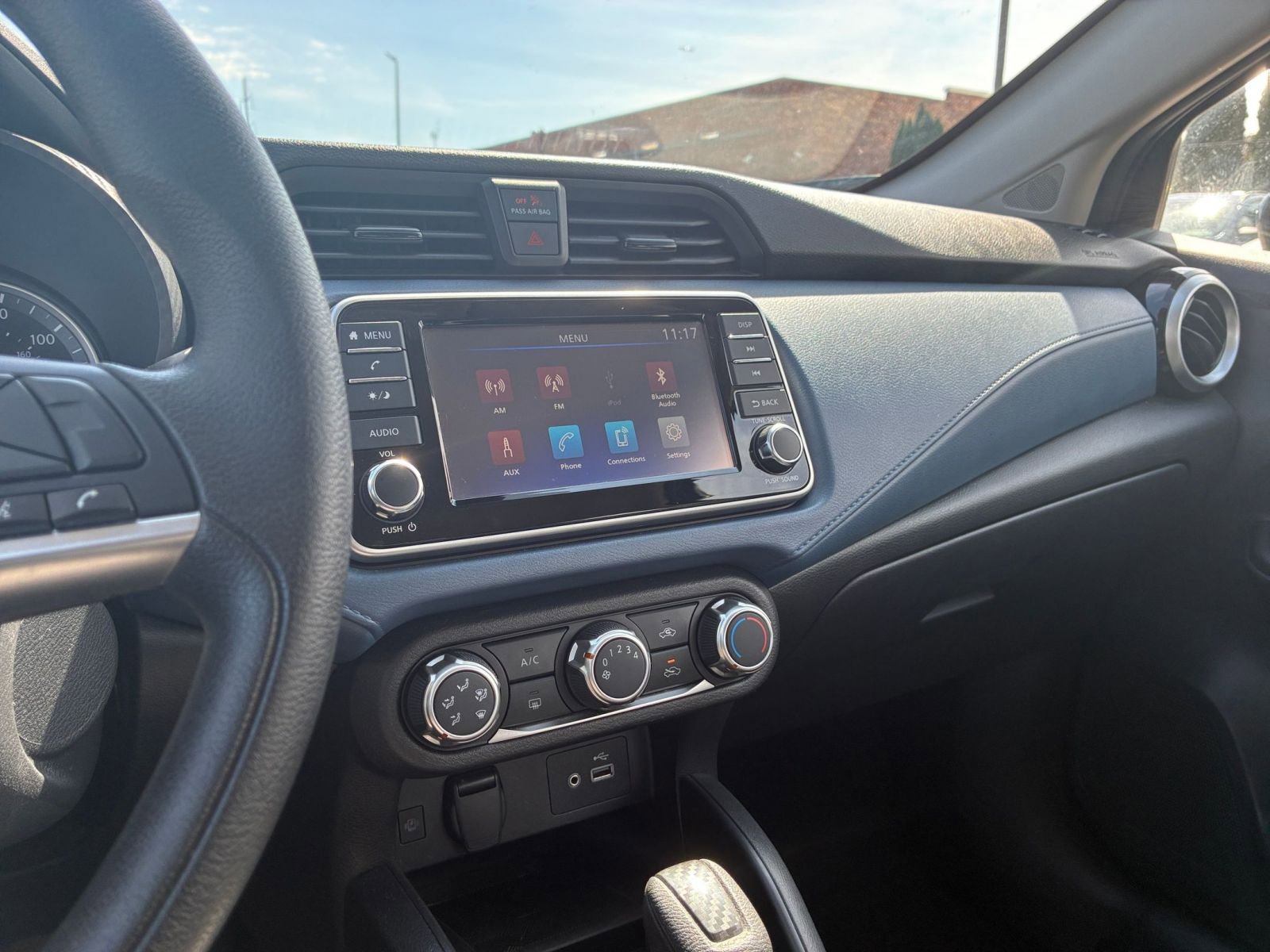 Used 2025 Nissan Versa SV image 17