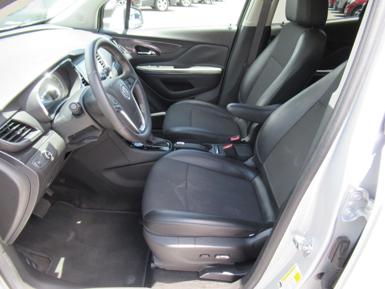 Used 2021 Buick Encore Preferred w/ Safety Package AWD/4WD image 16
