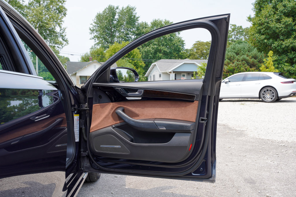 Used 2017 Audi A8 L 3.0T AWD/4WD image 52