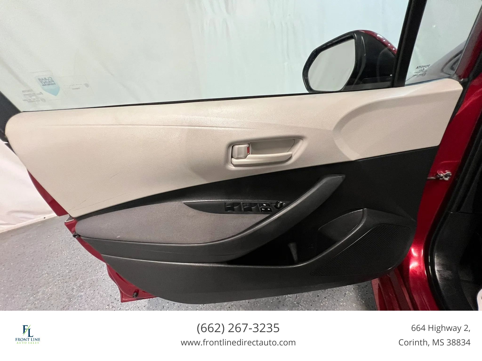 Used 2023 Toyota Corolla LE FWD image 11