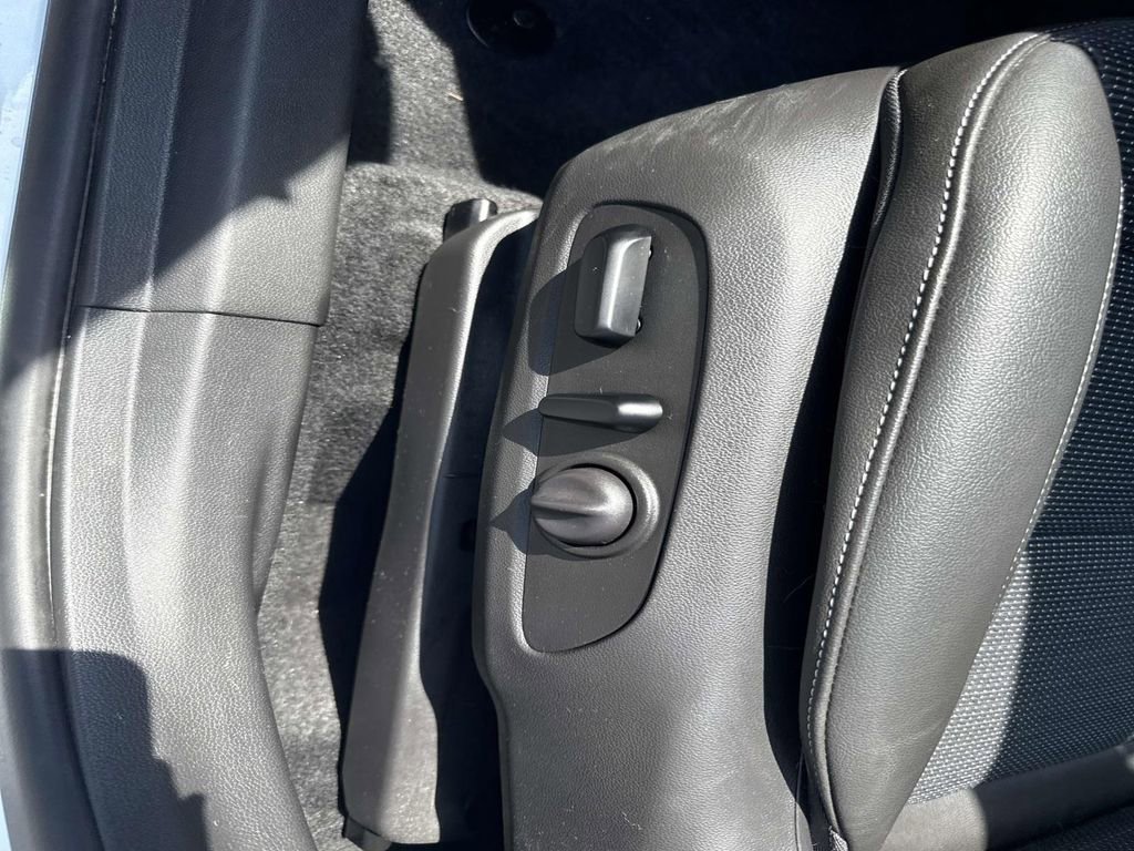 Used 2024 Buick Envista Preferred w/ Convenience I Package FWD image 18