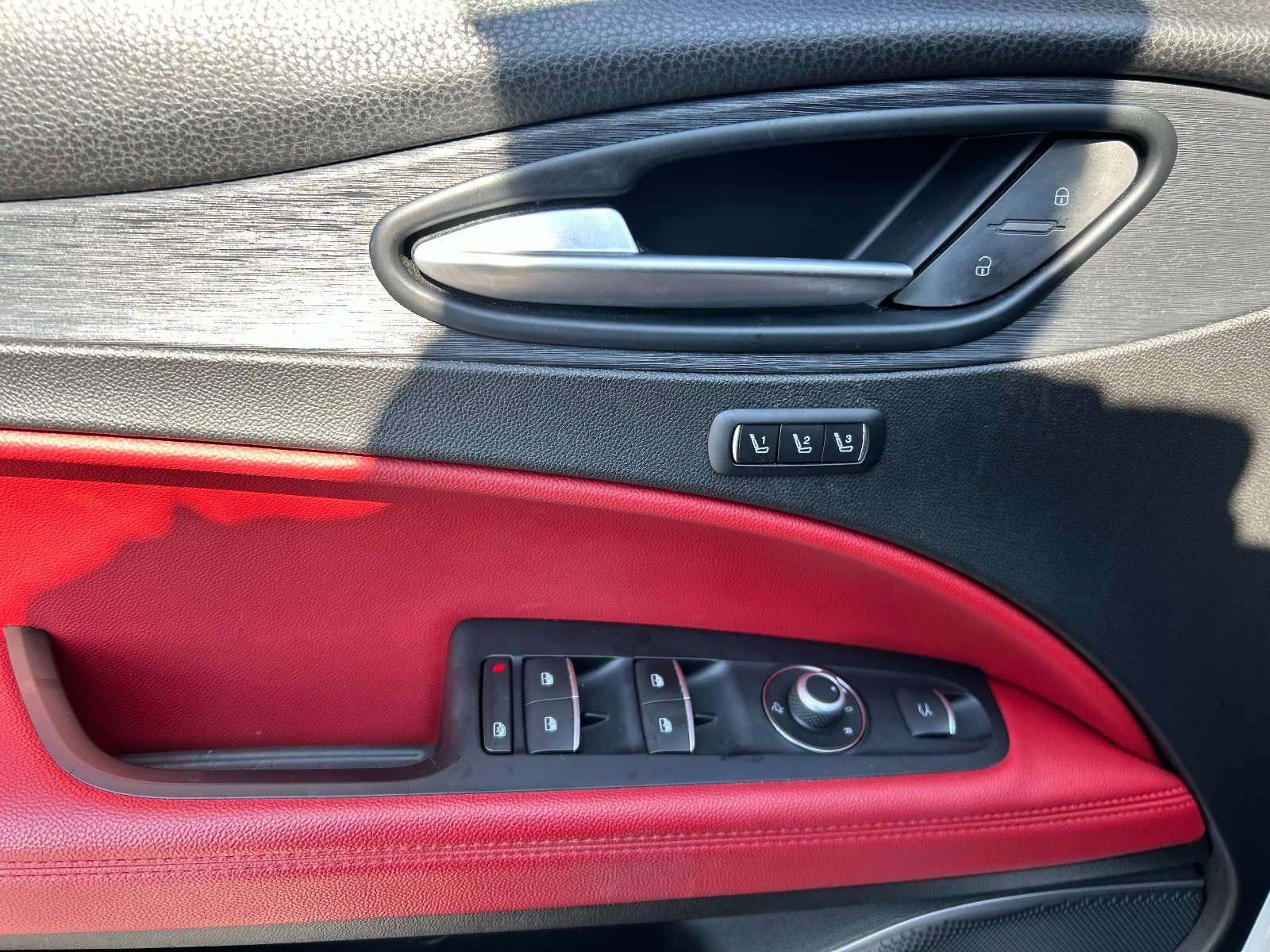 Used 2019 Alfa Romeo Stelvio RWD image 20