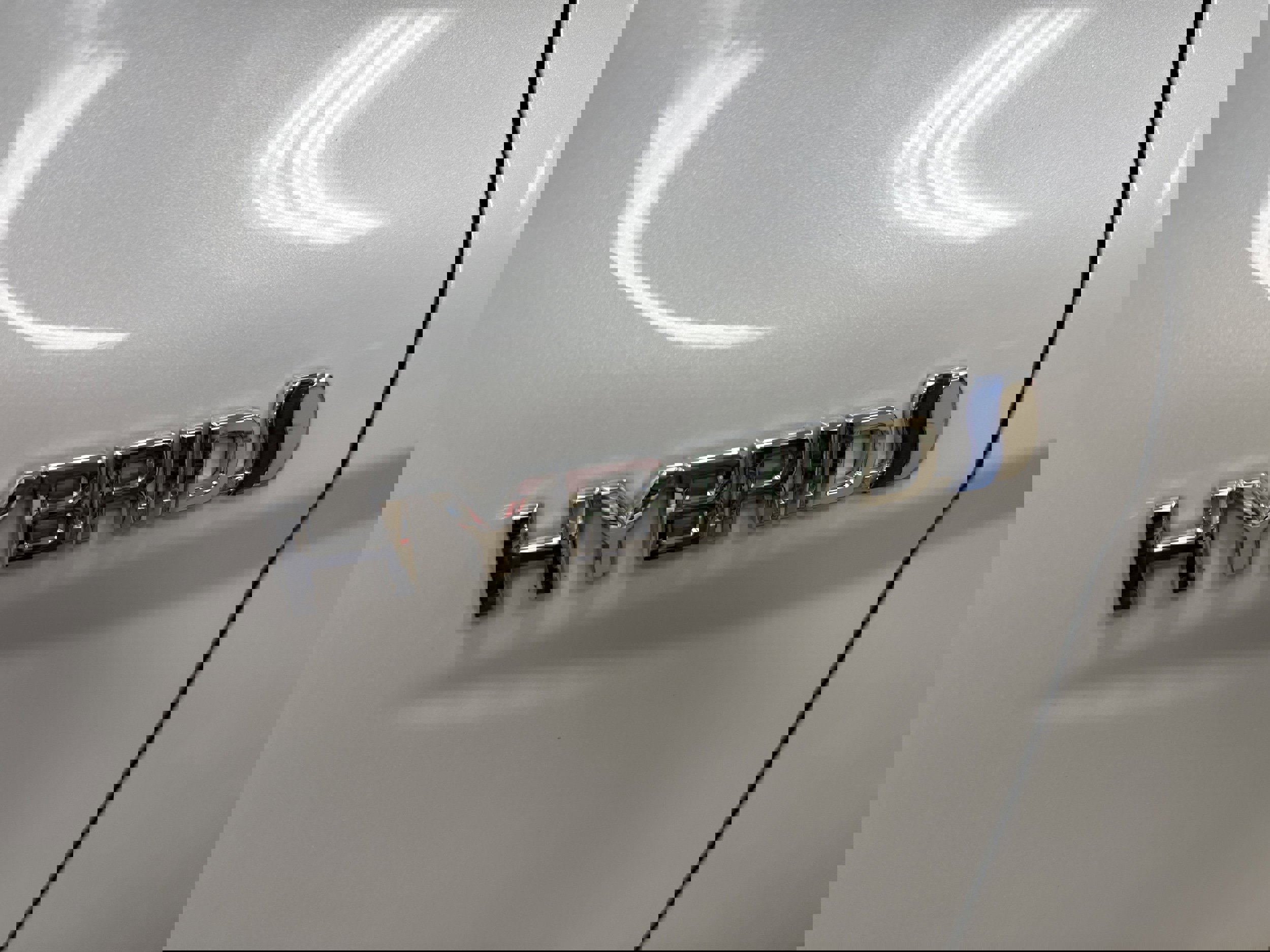 Used 2020 Toyota Camry XLE image 5