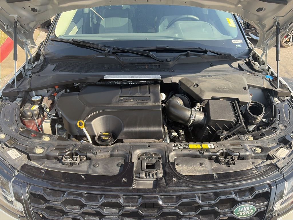 Used 2023 Land Rover Range Rover Evoque R-Dynamic SE image 30