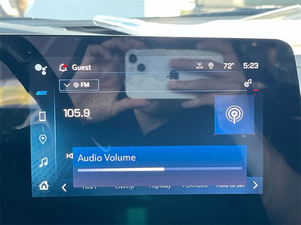 New 2025 Chevrolet Corvette E-Ray image 13