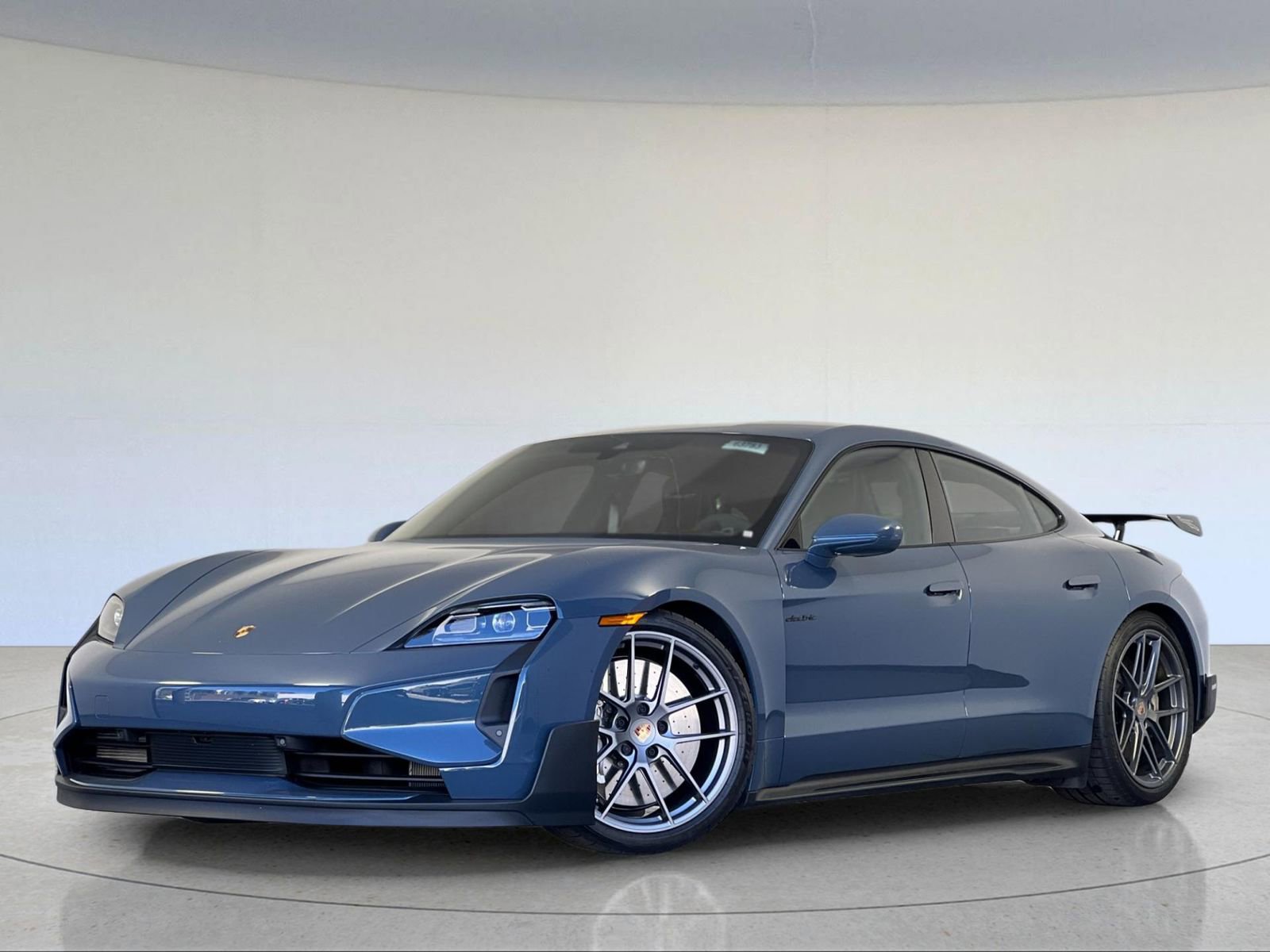 Certified 2025 Porsche Taycan Turbo GT image 1
