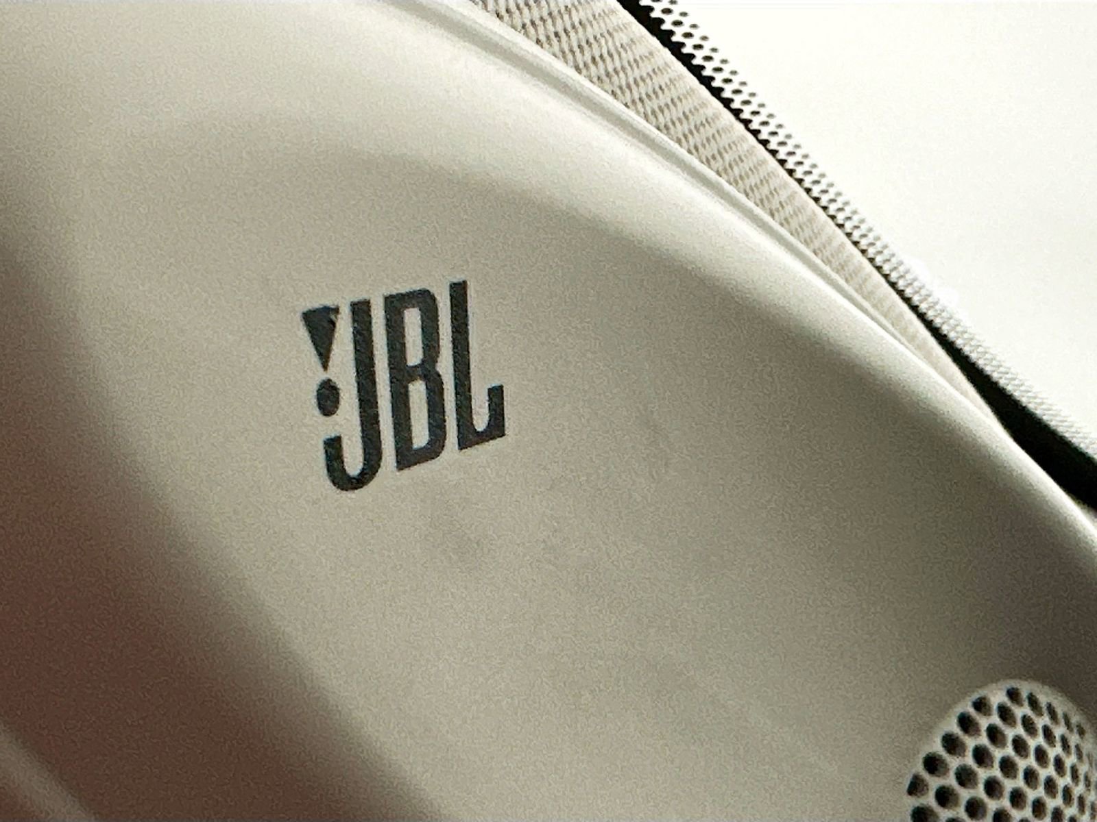 Used 2024 Toyota Highlander Limited image 19