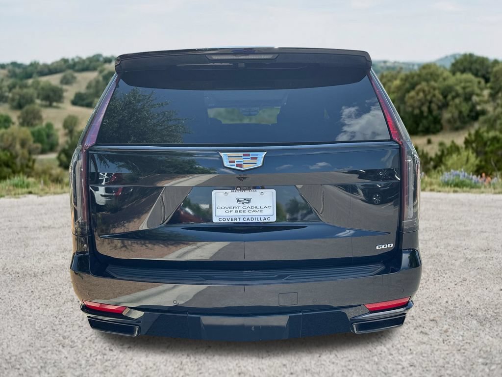 Used 2022 Cadillac Escalade Sport Platinum w/ Heavy-Duty Trailer Package AWD/4WD image 8