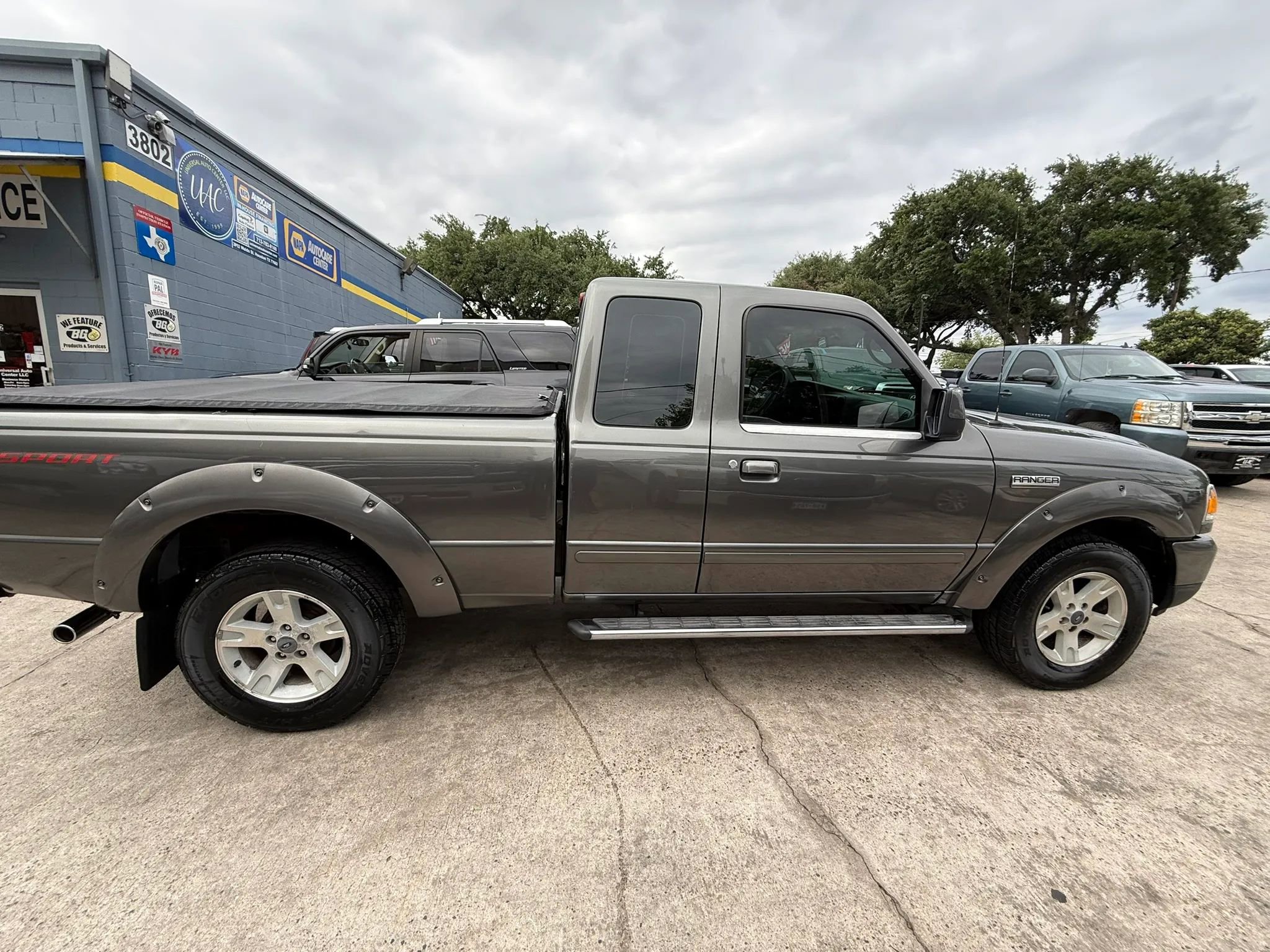 Used 2006 Ford Ranger STX RWD image 8