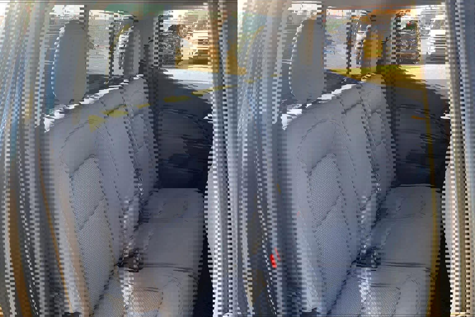 Used 2016 Chevrolet Colorado LT w/ LT Convenience Package image 19