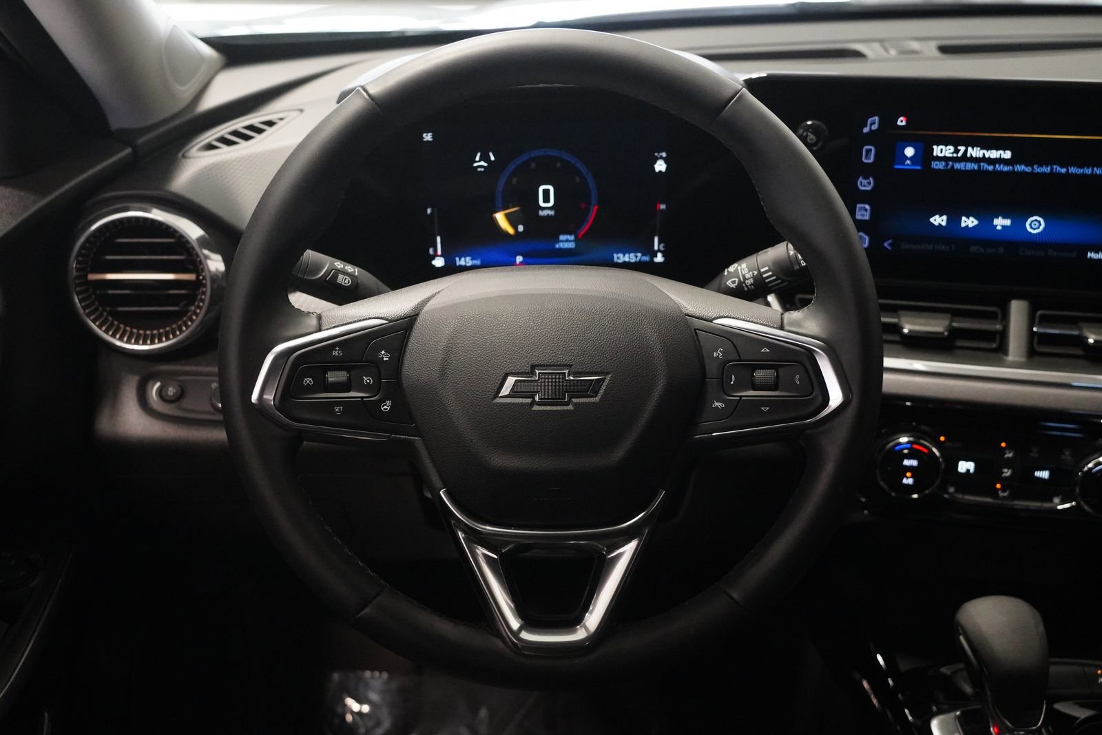 Used 2025 Chevrolet Trax ACTIV w/ Driver Confidence Package image 15