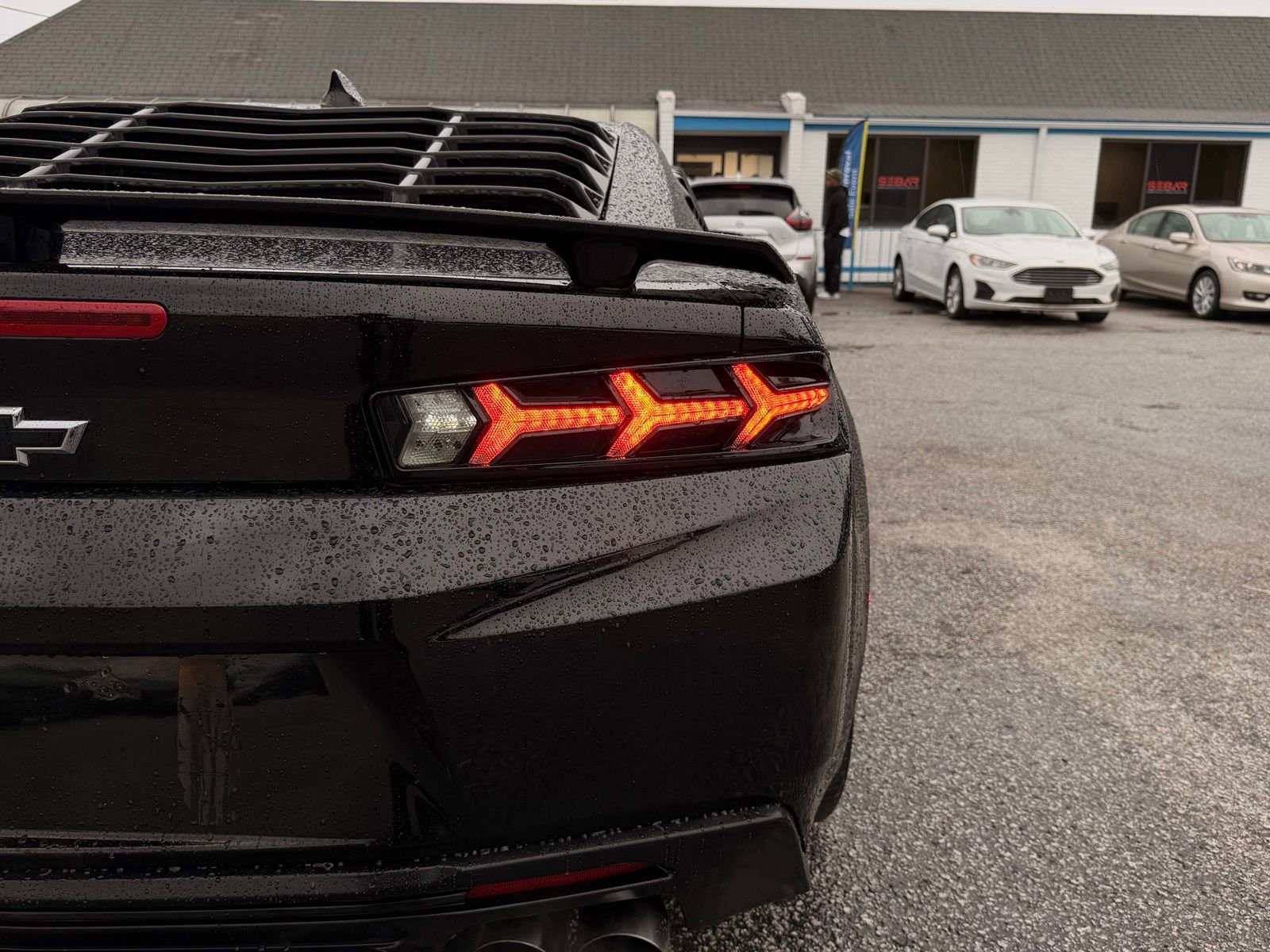 Used 2016 Chevrolet Camaro SS RWD image 14